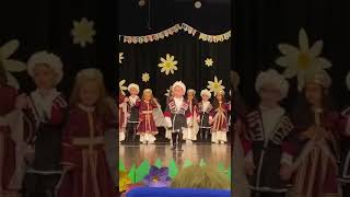 Emoşumdan Kısa Bir Resital