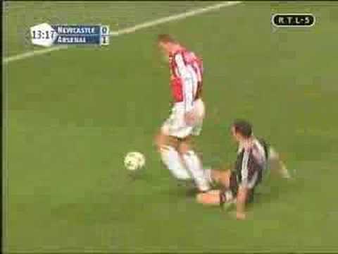 Dennis Bergkamp goal vs Newcastle 2002 (no sound)