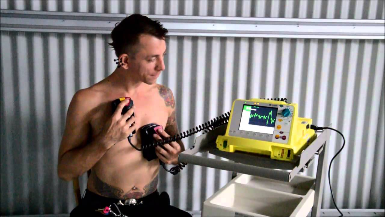 Man Shocks Himself With Defibrillator for Fun