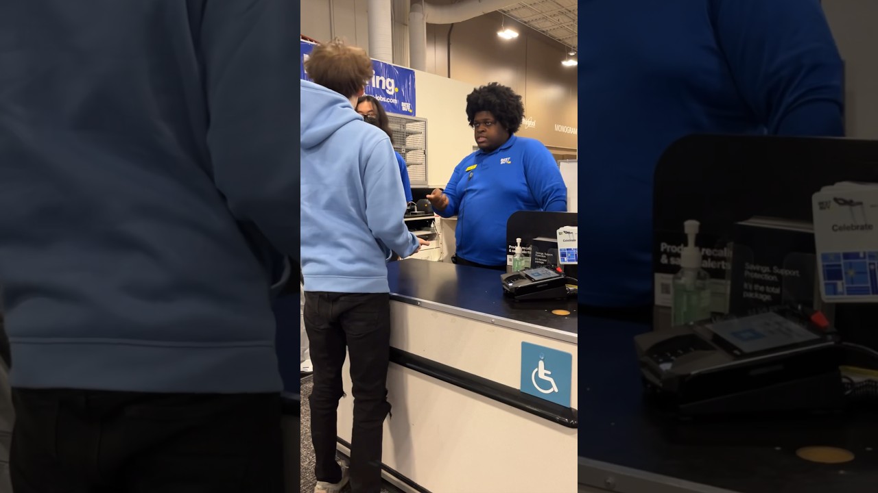 Ищем нелепого сотрудника Best Buy