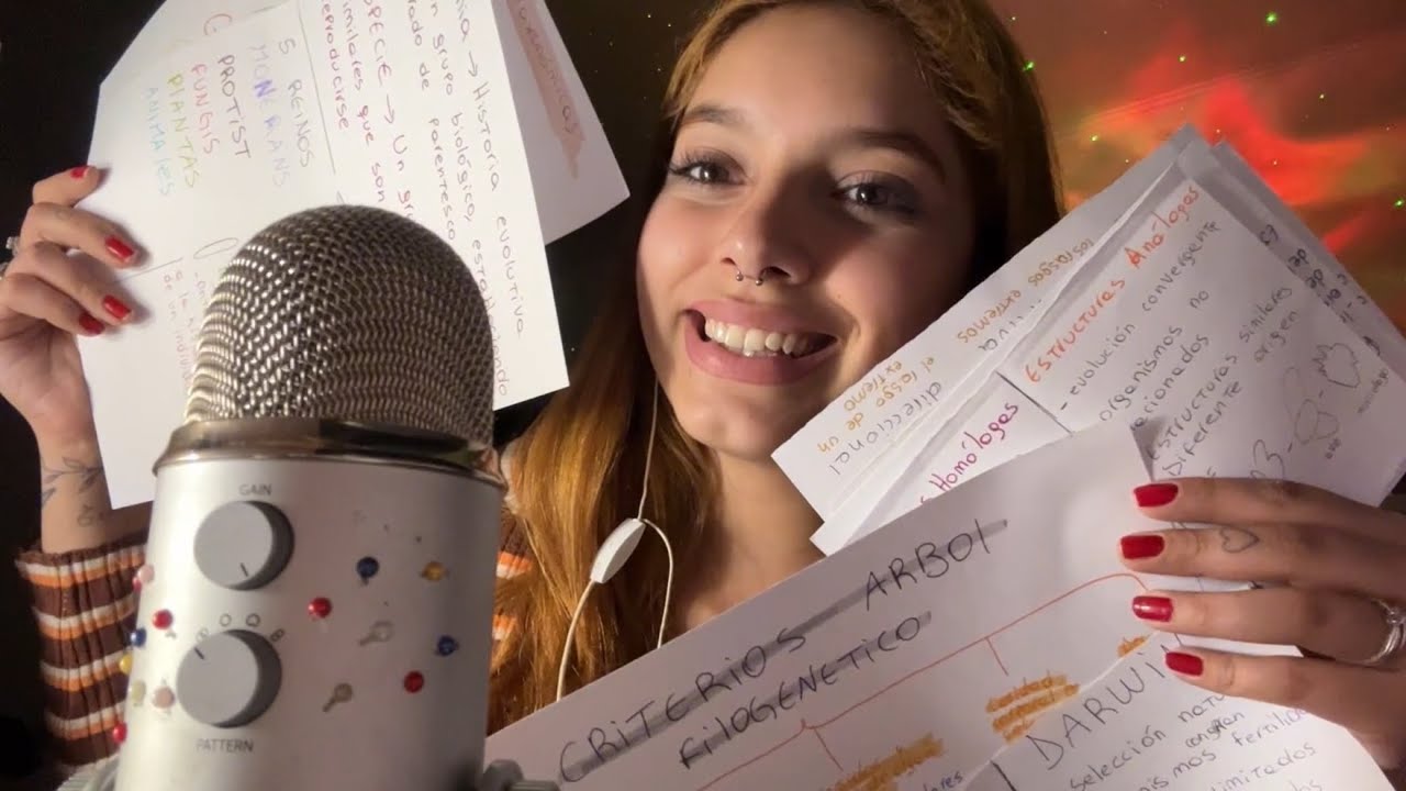 ASMR HABLANDO DE EVOLUCIÓN Y FILOGENIA| MATERIA DE UNIVERSIDAD| SOFIWI