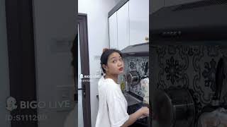 Quê Là Quê Là Quê Chúng Mình Quê Nhiều