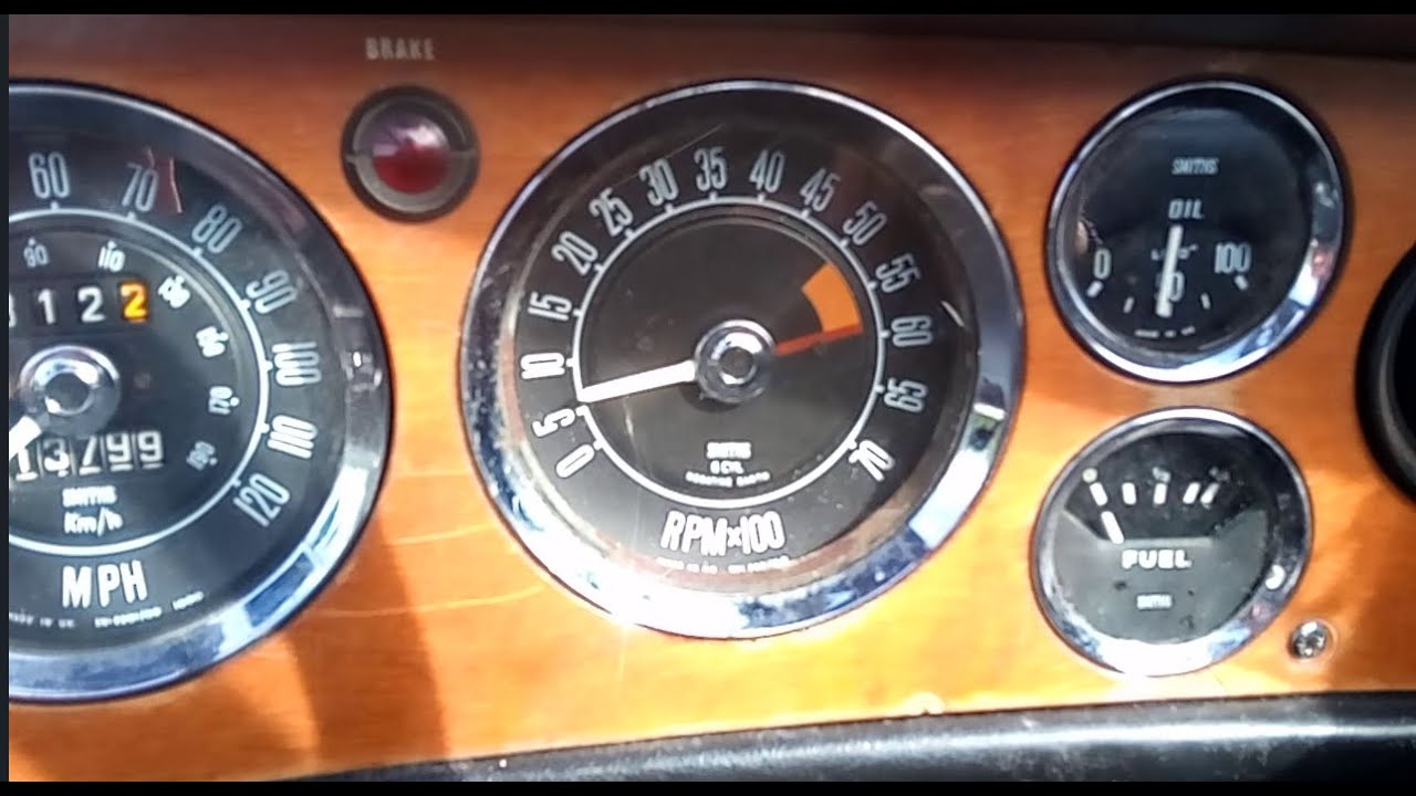 Fixing a Faulty Rev Counter (Tachometer, Tacho) with the
