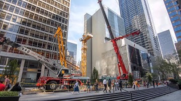 Liebherr - Timelapse of luffing-jib crane 710 HC-L in New York City (MoMa)