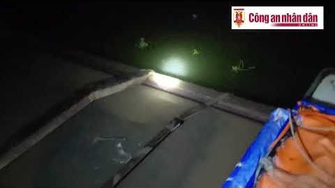 Thủy đoàn II bắt giữ 7 phương tiện khai thác, vận chuyển trái phép cát trên sông Tiền