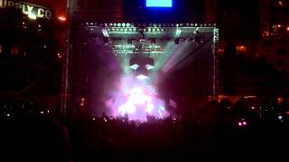 Deadmau5 does the Konami Code @ Petco Park 10/28/11