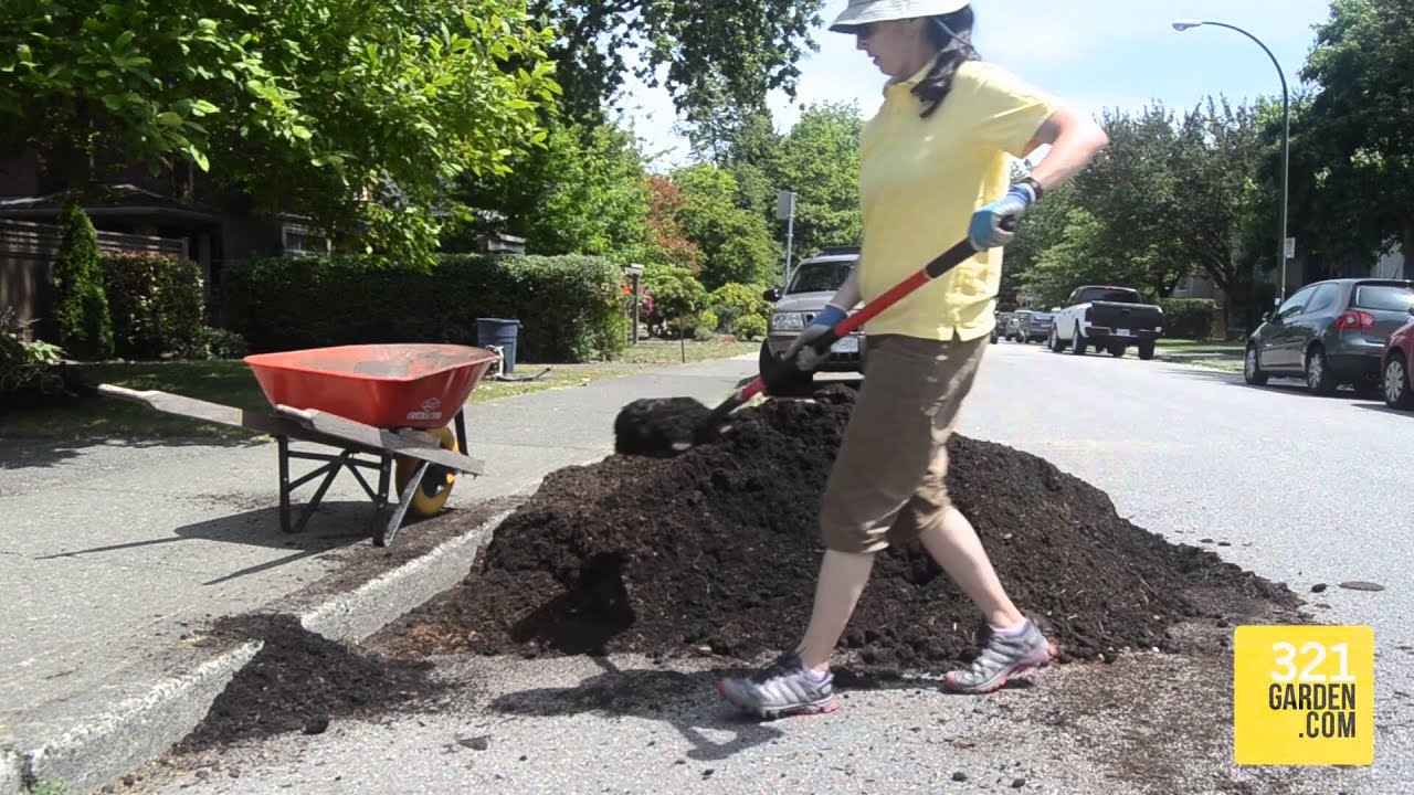 321Garden Quick Tip Build a Wheelbarrow Ramp in 10 Seconds! YouTube