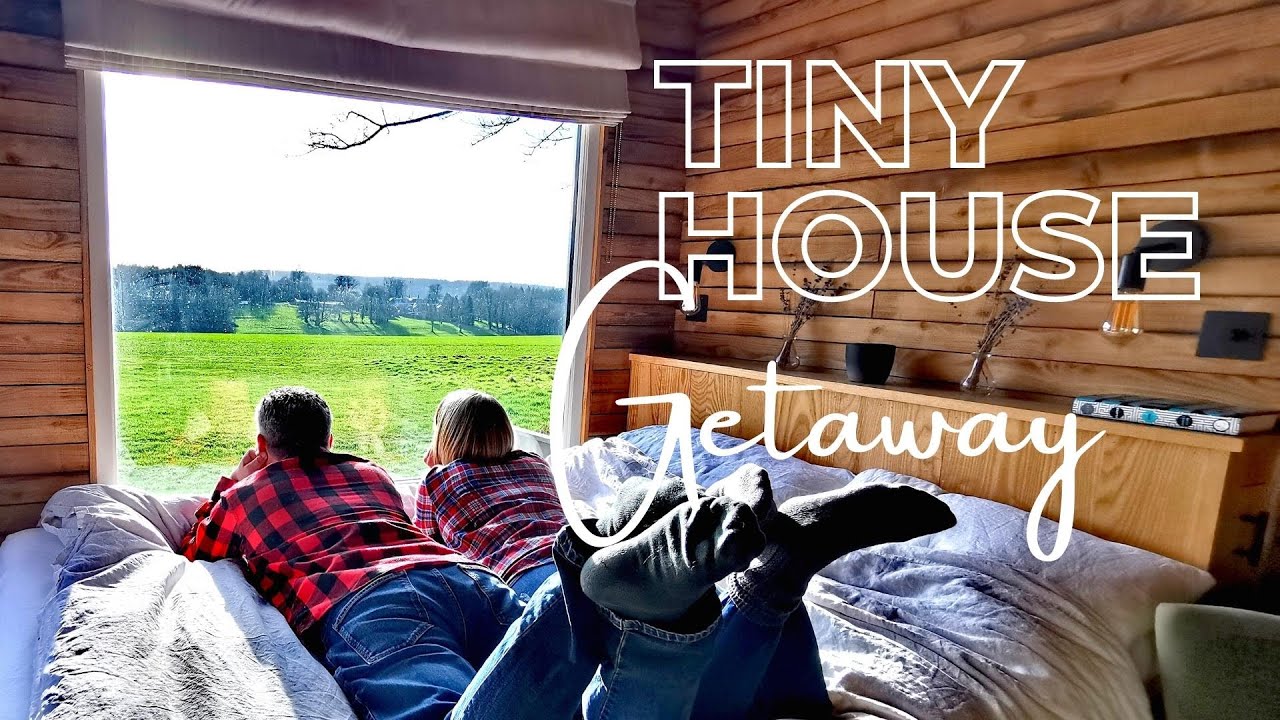 Last Minute Tiny House Getaway | Luxury Cabin