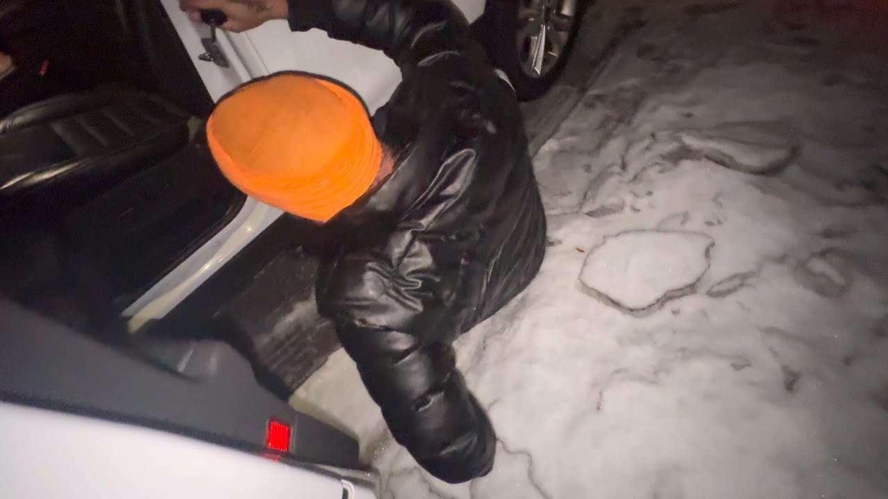 Oh gia gaddi Thale 🤕, back dukhdi hun. Life in Canada 🇨🇦, day 74