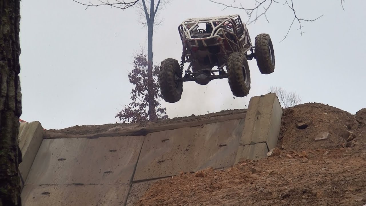 Little Tim Bacon airing out " Rowdy " at the 1st ARC race of 2015