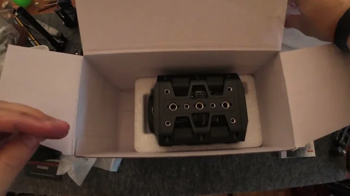 Blackmagic Pyxis 12k unboxing