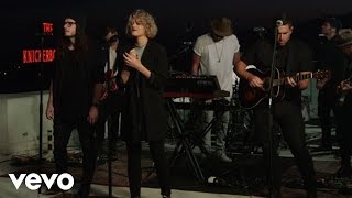 Hillsong UNITED - Touch The Sky(Hillsong UNITED performs “Touch The Sky” from the top of the Capitol Records Tower in Los Angeles. “Touch The Sky” is available on EMPIRES here: ..., 2015-06-24T03:59:01.000Z)