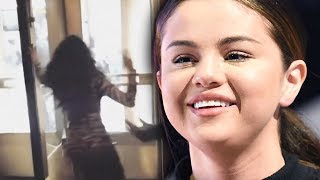 Selena gomez nearly suffers a nasty fall. liam payne opens up about
beefing with justin bieber. plus - isn’t looking for love and we
know why. #...