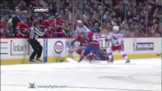 Andre Deveaux Vs Petteri Nokelainen Nov 19, 2011