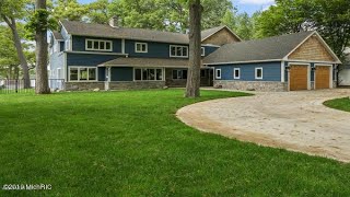 812 Oakmere Place, North Muskegon, MI Presented by Mary Jamieson.