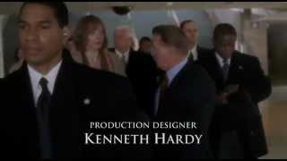 Photo-Op with a Cow - The West Wing - 4x12 - Guns Not Butter