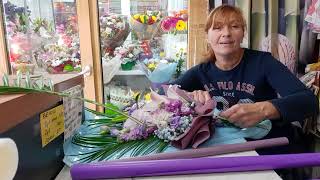видео: Собираем вытянутый букет.Упаковка букета. Лилия, георгины, эустома, дельфиниум,папоротник.Флористика картинка: Собираем вытянутый букет.Упаковка букета. Лилия, георгины, эустома, дельфиниум,папоротник.Флористика