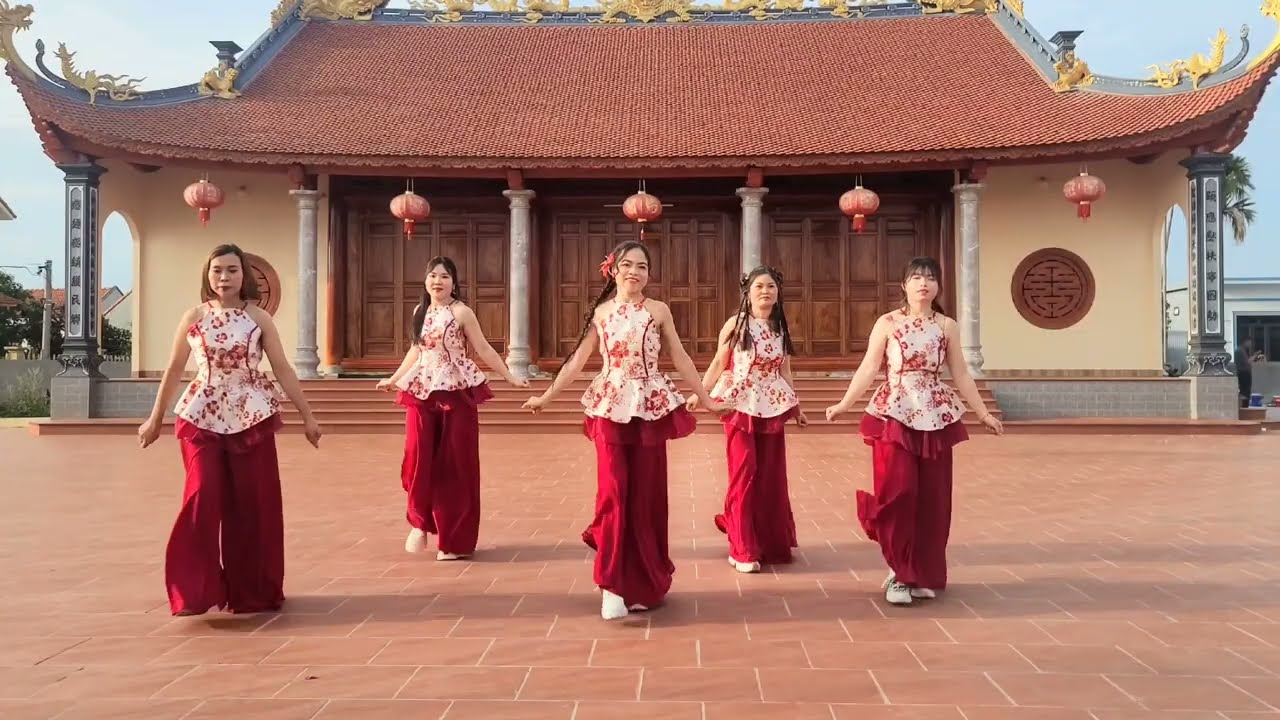 Múa Giai điệu Việt Nam mình - Choreo Trang Pro - Chào mừng 70 năm giải phóng Hải Phòng