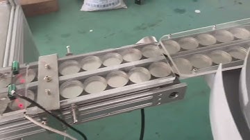 Aluminum metal cap wadding lining PE foam liner inserting machine