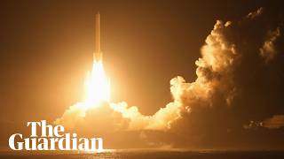 Moment Japan launches historic mission to collect rocks from Mars’s moon