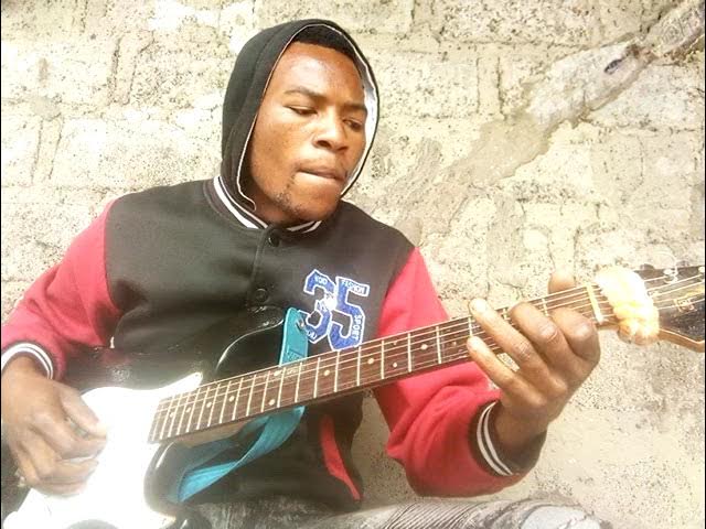 Todi(mutukuzi) fredrickguitar