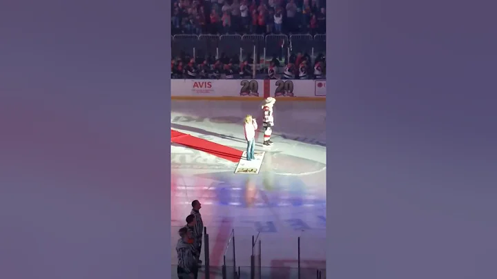 Stephanie Earley singing National Anthem