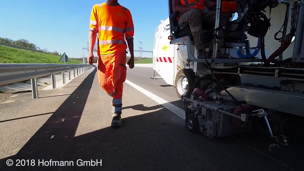 Máquina de marcado de carreteras termoplástica Extrusor universal giratorio MultiDotLine®