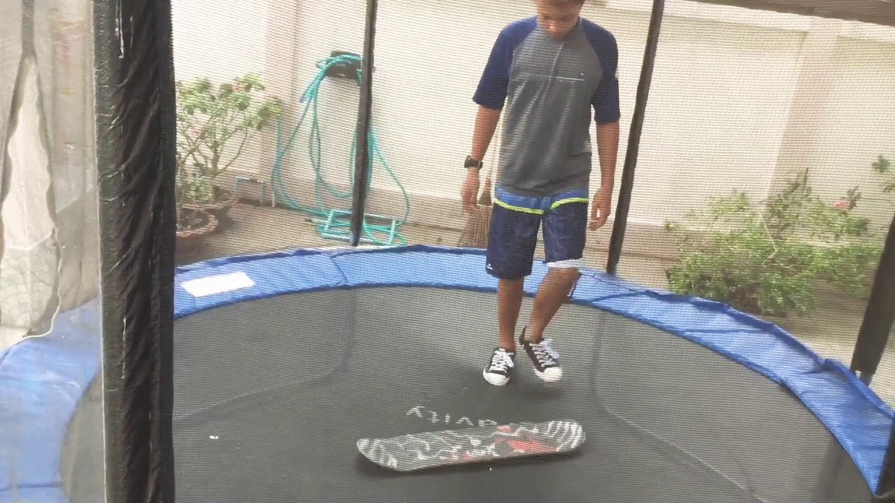 60 tricks on tramp skate