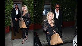 Celebrity Alex Rodriguez and girlfriend Jaclyn Cordeiro dine out for Italian food in Santa Monica! Profile