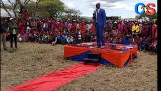 Rev Naiswaku Preaching in Naikarra...Kenta,Joho,Lenku,ledama, Lydia masikonte in attendance