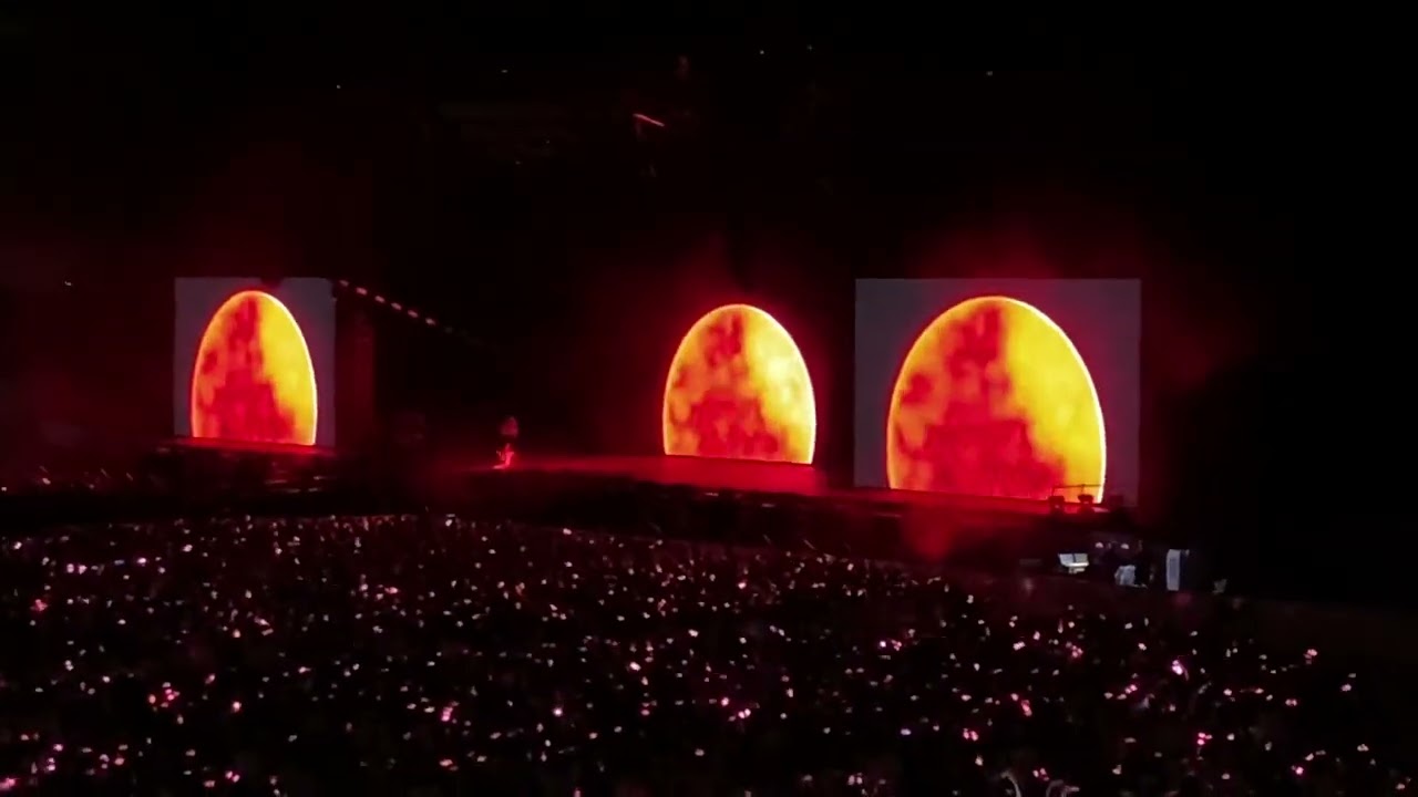 JENNIE-You and Me (Remix)-ENCORE BANGKOK DAY1