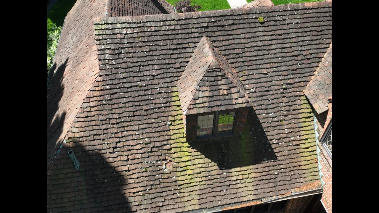 The Best Tile Roof Cleaning Around!