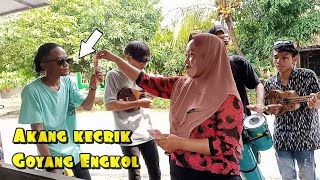 PURNAMA MENGAMBANG CUMA BERTEMAN(cover)PENGAMEN AMB