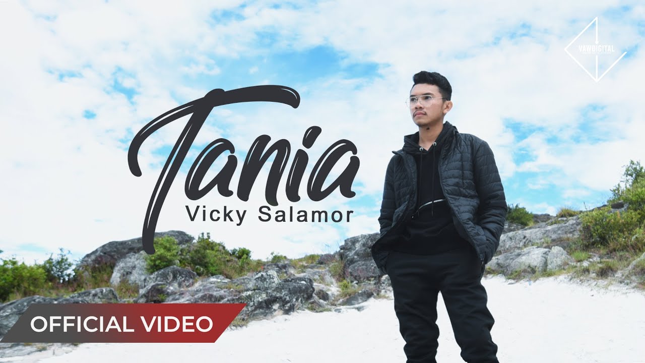 VICKY SALAMOR - Tania
