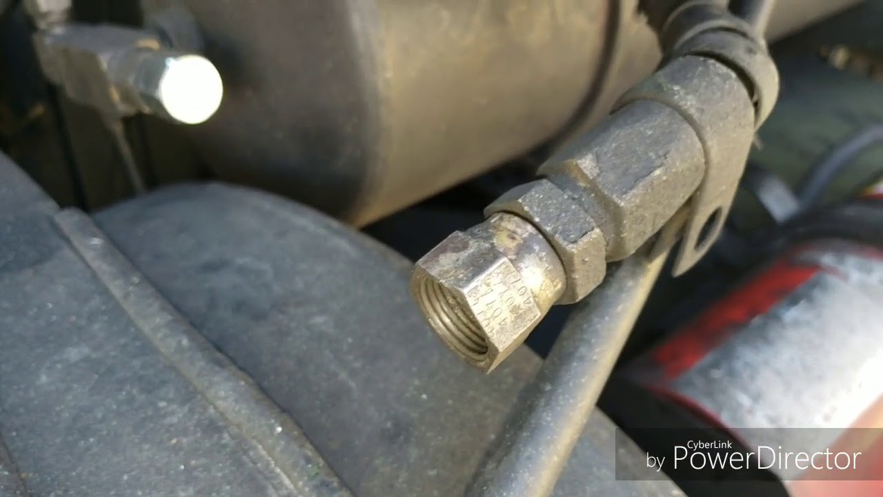 M939 series truck - Air tank air lost - Bad treadle valve - diagnostics