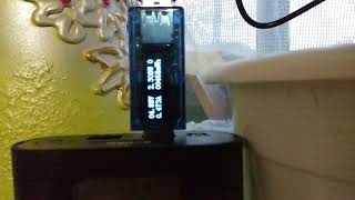 Soshine E3S, LCD 2.1A Подаём заряд на Liiticala 202