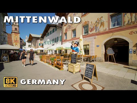 Video: Retret Minimalis Menawan di Kampung Bavarian Kecil: s_DenK Residence