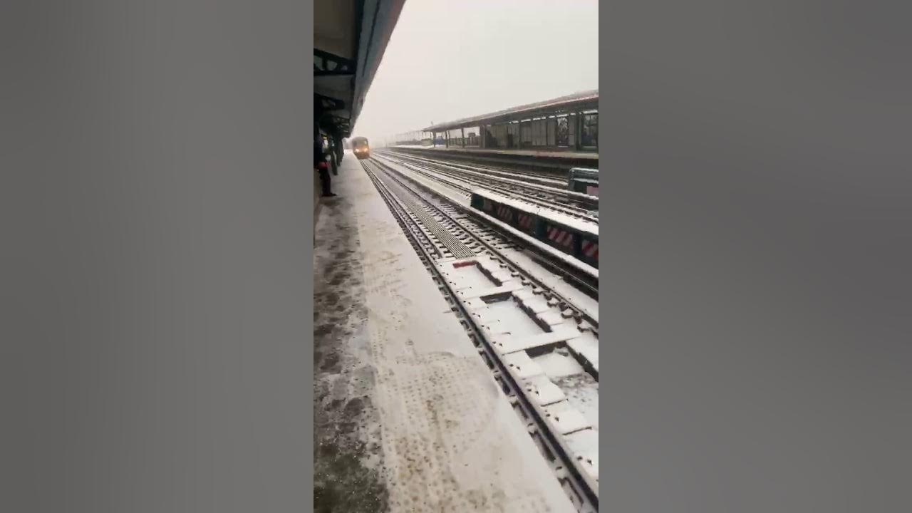 Castle Hill Train Station Bronx, NY YouTube