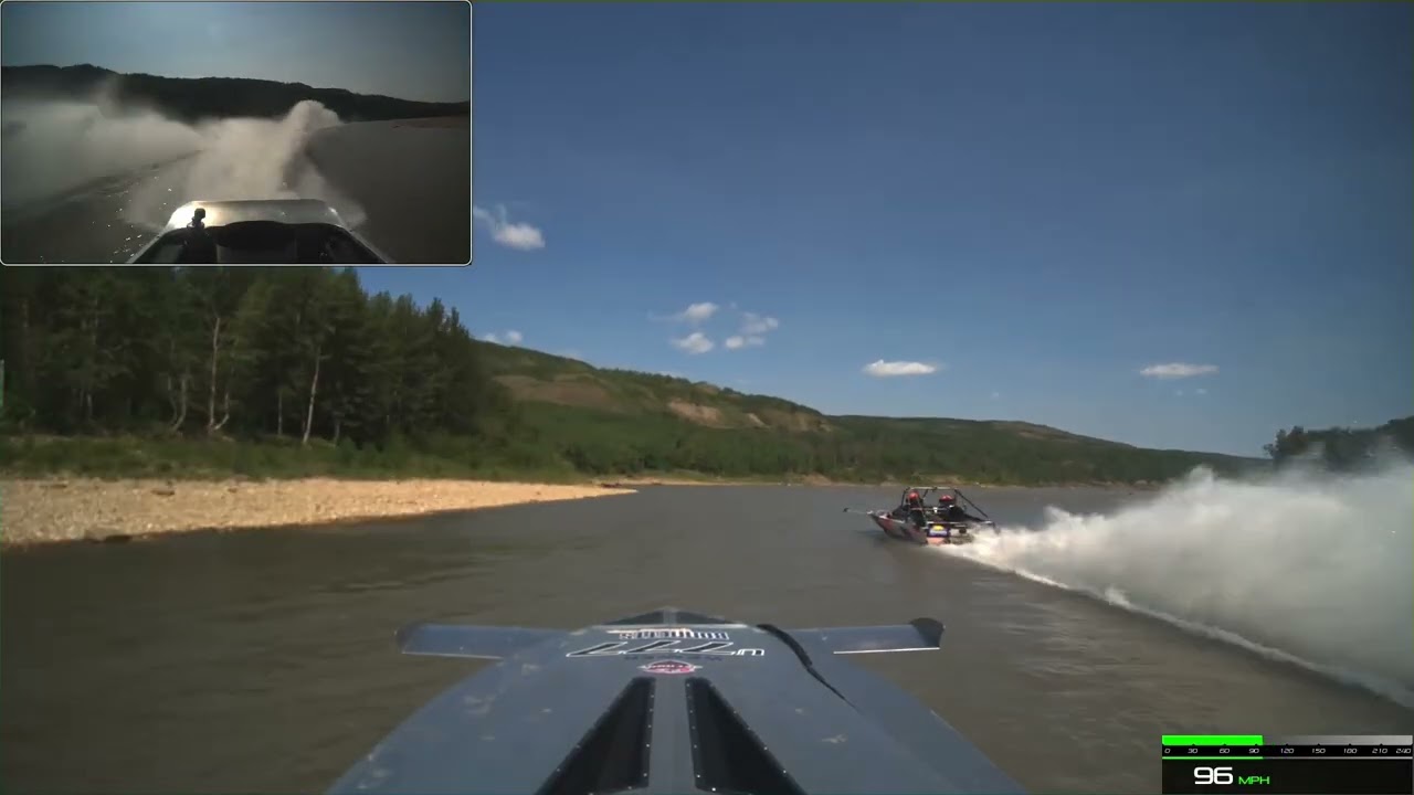 Making a pass on the Smoky River at the 2025 worlds✔