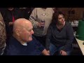 VIDEO: Jim Thome's father watches Cooperstown announcement の動画、YouTube動画。