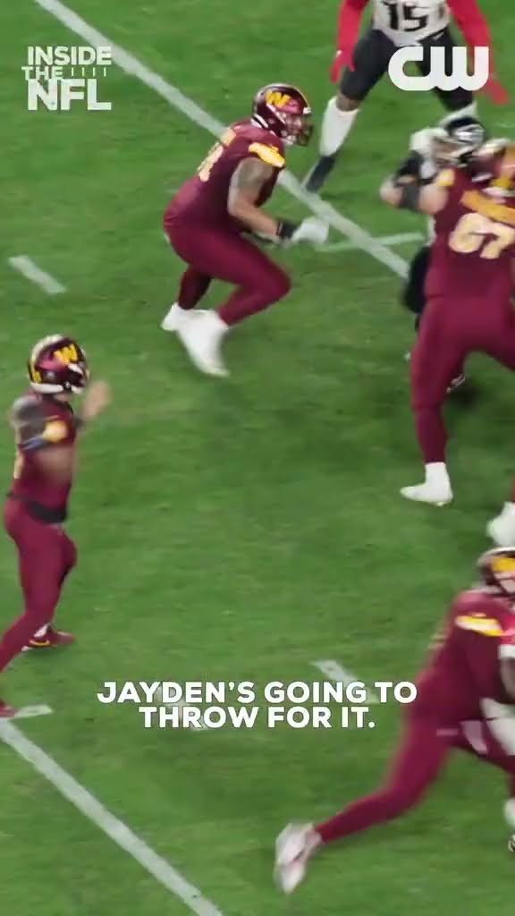 Mariota affirming JD5 before making the playoffs ?❤️