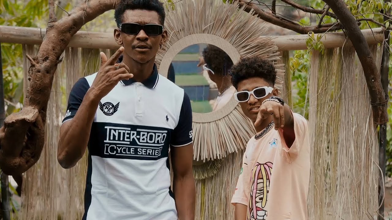 Tiji Negga feat Ngiah Tax Olo Fotsy   Resy Clip Officiel 2022