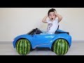 Karpuz Tekerler! Yusuf Ride Powered Car & Change Wheels-Funny Kids Video