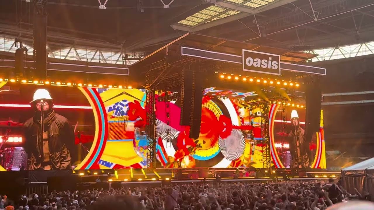Oasis - Roll With It - 30/07/2025 - London, England 