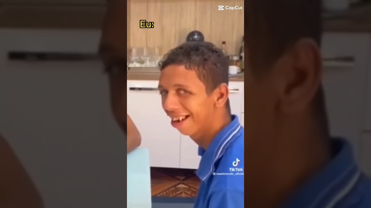 ela veio de fabrica 😂  