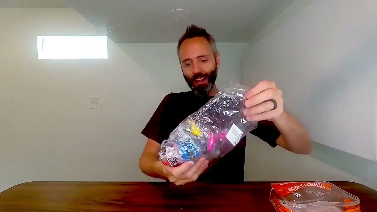 Fun Unbagging: UpBrands Stretch Dinosaur Toys