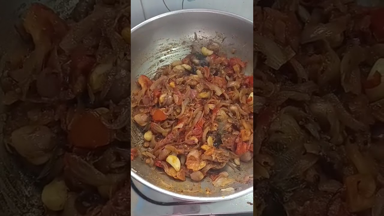 #பூண்டுகுழம்புரெசிபி#🧄🧄#Garlicrecipe#templearish#voicearishmom 