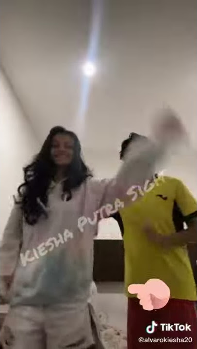 Tiktok Terbaru || kiesha alvaro dan ratu sofya || dari jendela smp