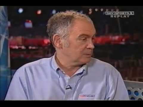 Sid Waddell Says 'MANLEYS A CHEAT'