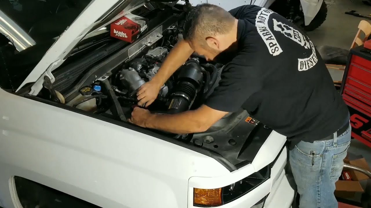 Ryan from Diesel Bros. Installs His Derringer L5P Tuner - YouTube